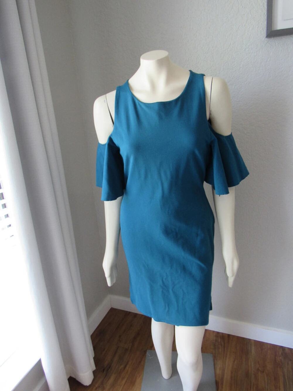 Gianni Bini Teal Cold-Shoulder Dress